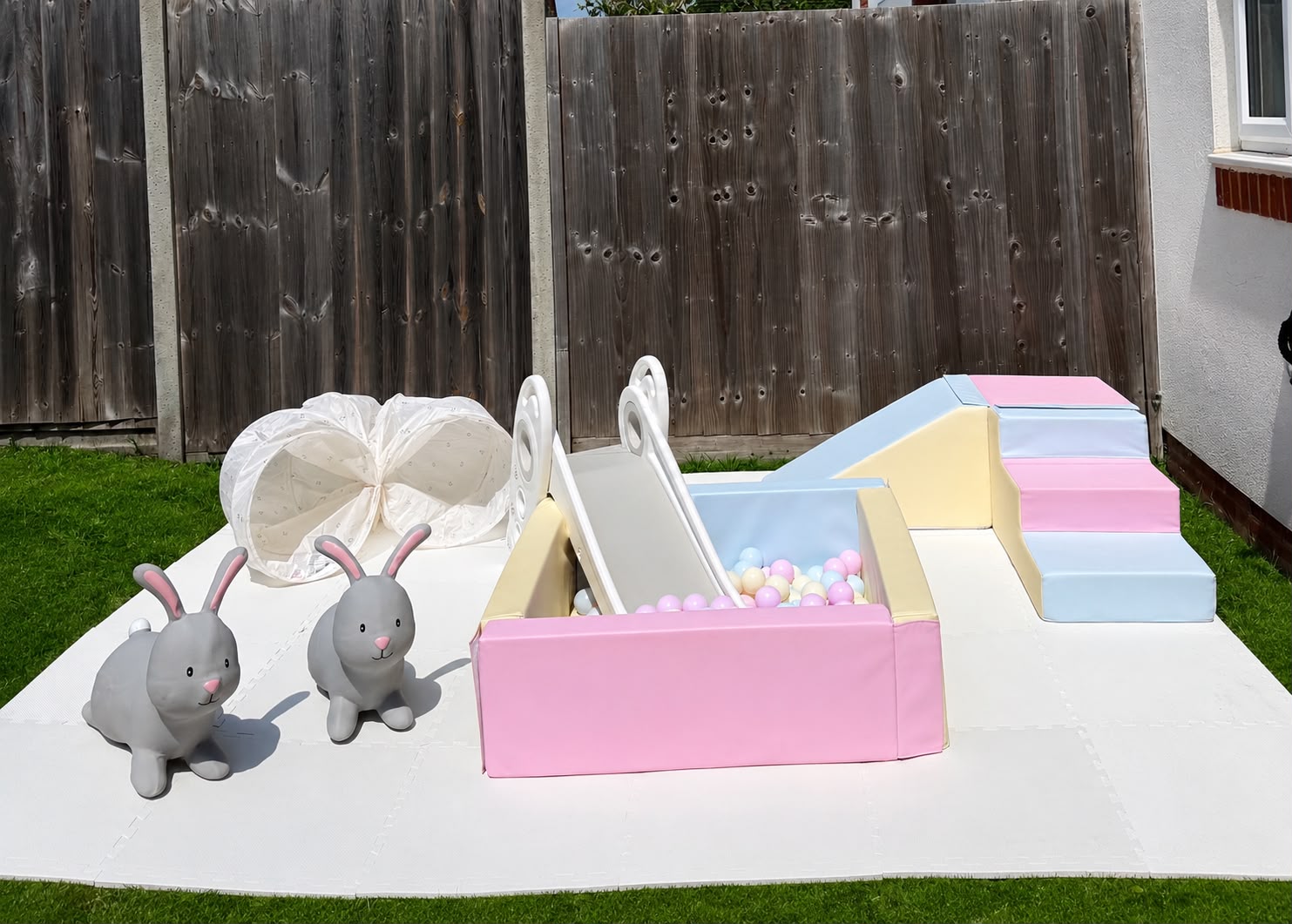 Soft play ball pit with bunny hoppers